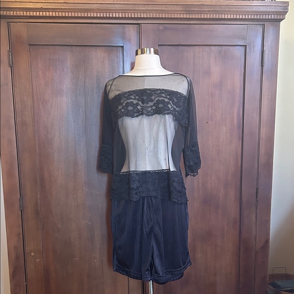 60’s Black Sheer Lace Middy Top Lingerie M - Picture 7 of 10